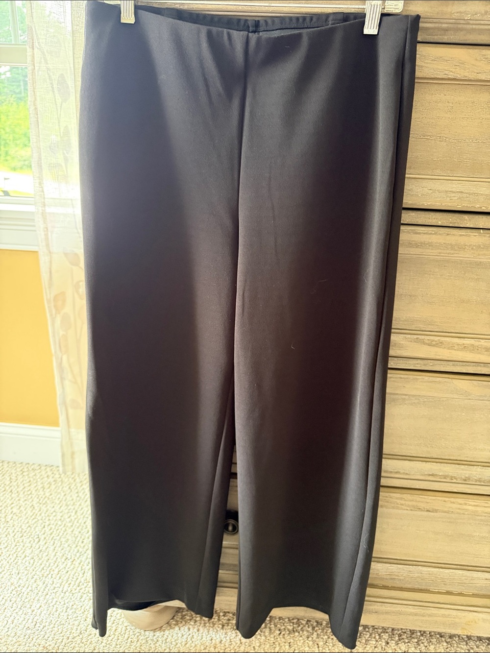 Classic Black Wide-Leg Dress Pants
